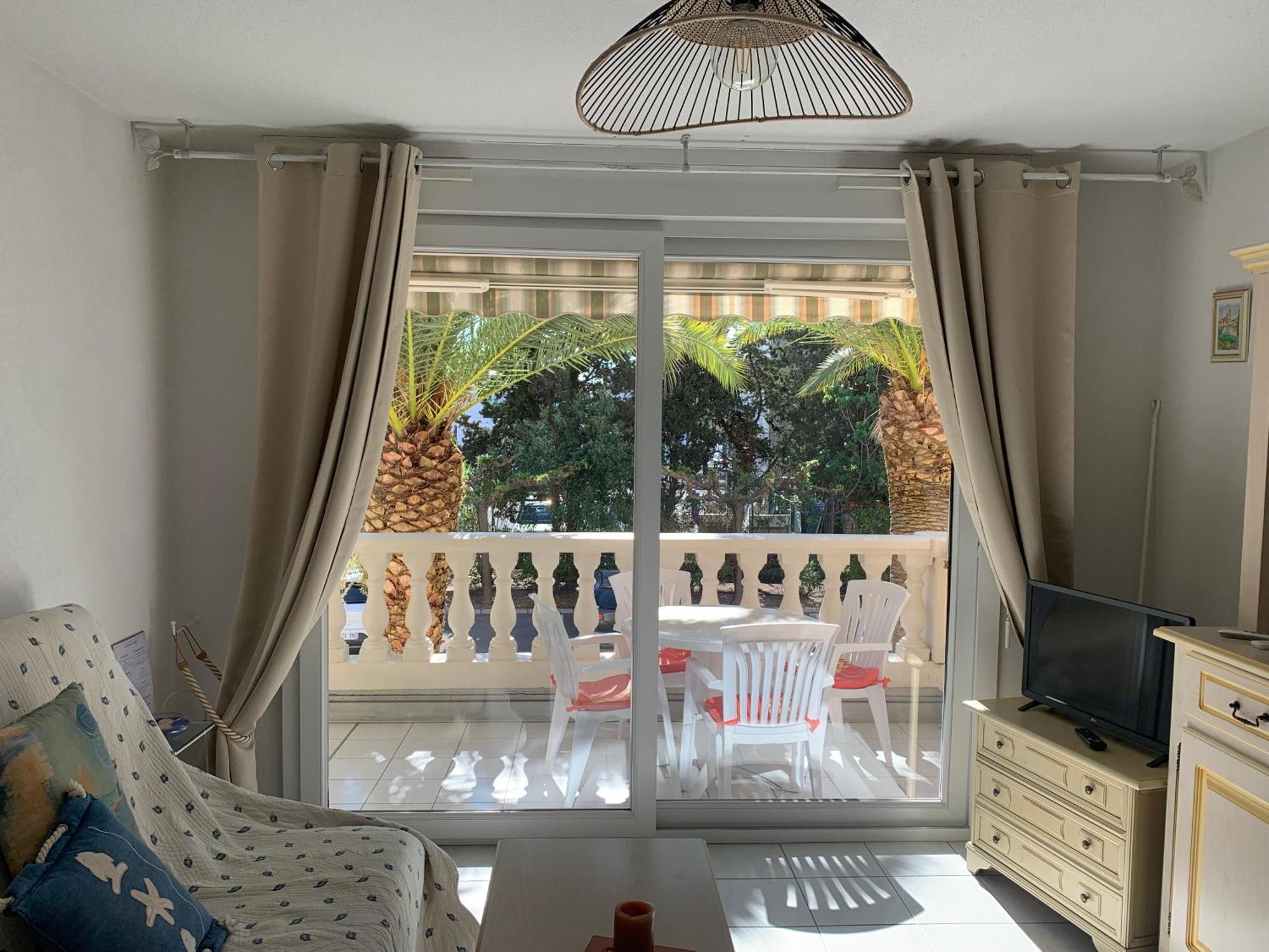 Le Tropical Fréjus Exterior foto